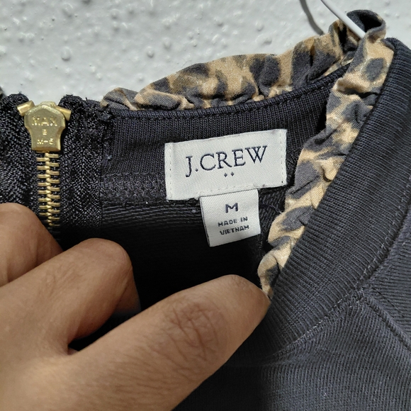 J. Crew Women's Charcoal Crewneck Sweater - Picture 5 of 5